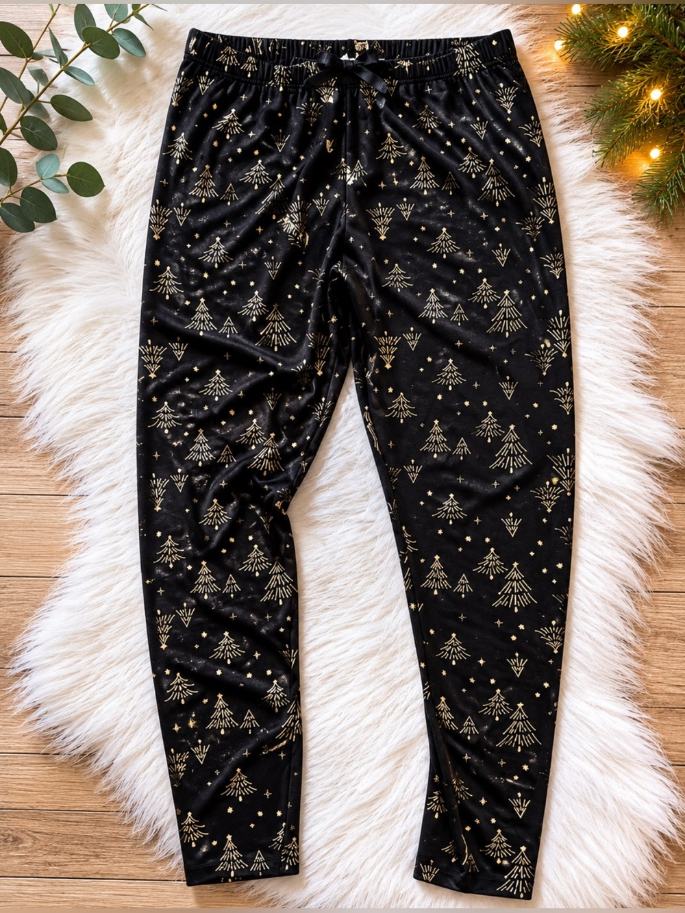 Celebrate Together Christmas Tree Leggjngs